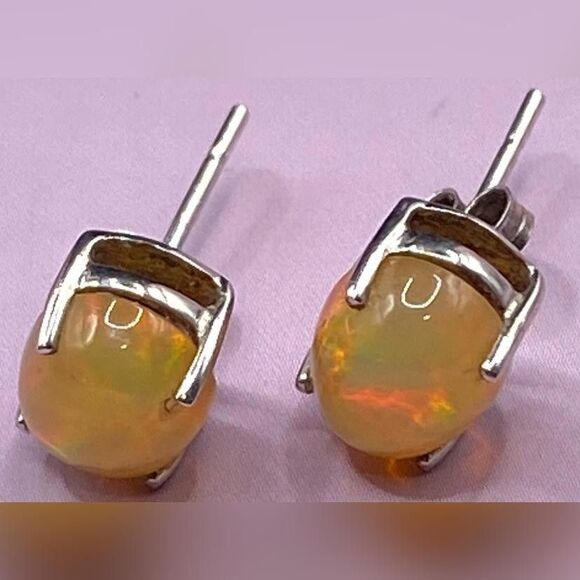 KHR 925 Sterling Silver Opal Stud Earrings Cabochon Prong Set Iridescent Rainbow - Picture 2 of 4